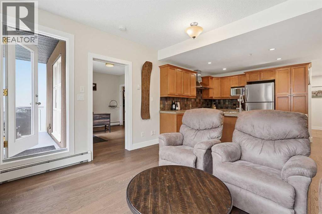 532 5 Avenue Northeast Property Photo 12