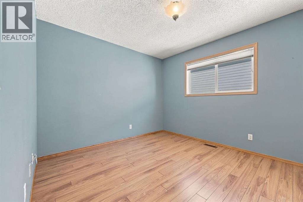 184 Hidden Circle Nw Property Photo 26