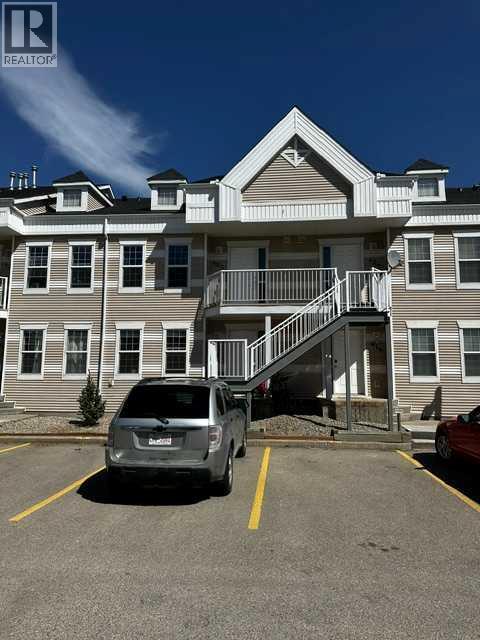 103 Strathaven Drive Property Photo 3