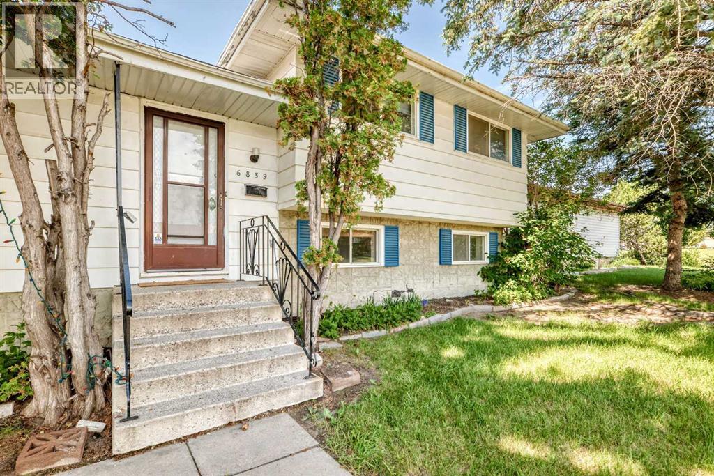 6839 Huntridge Hill Ne Property Photo 2