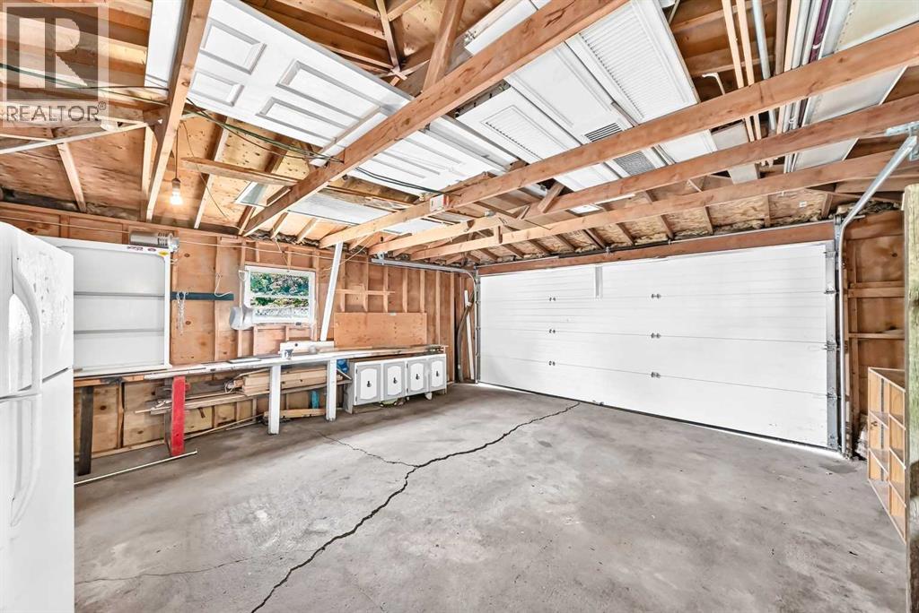 6839 Huntridge Hill Ne Property Photo 32