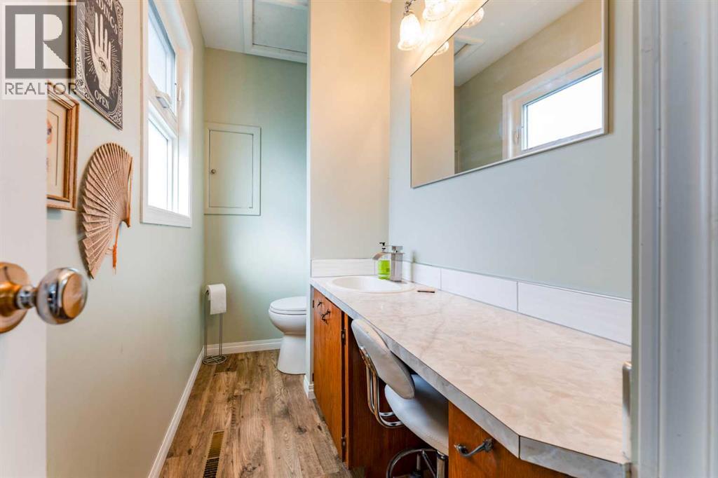 972 Poplar Avenue Property Photo 14
