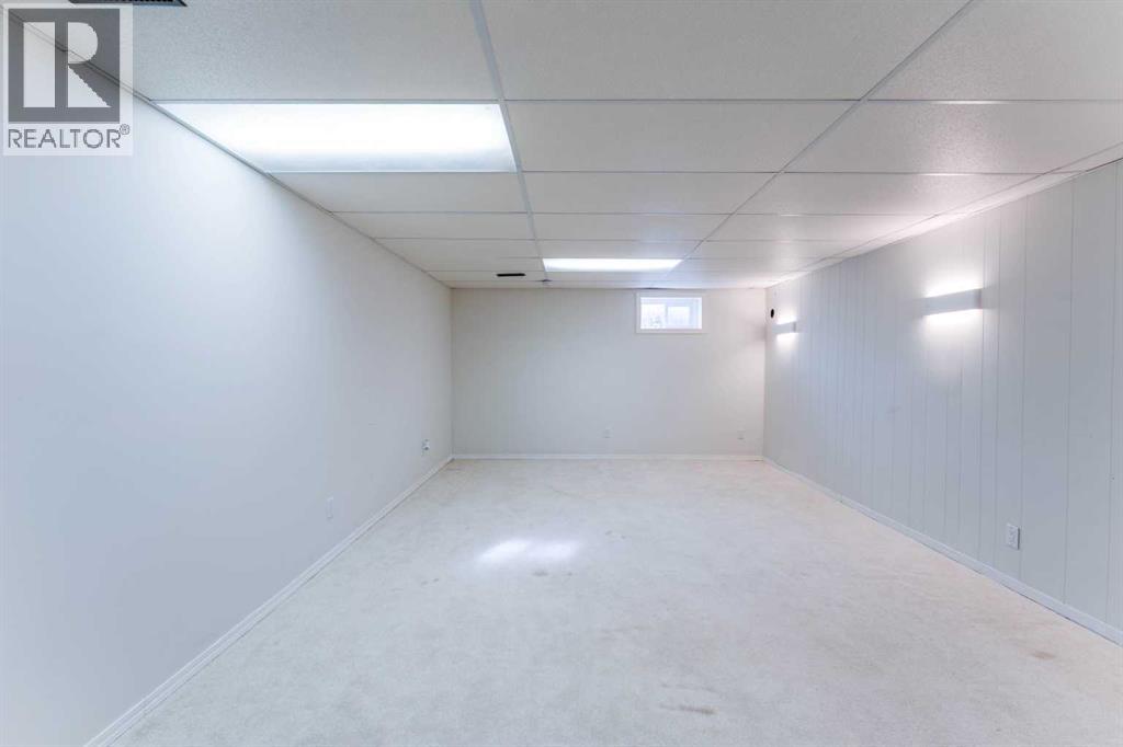 972 Poplar Avenue Property Photo 24