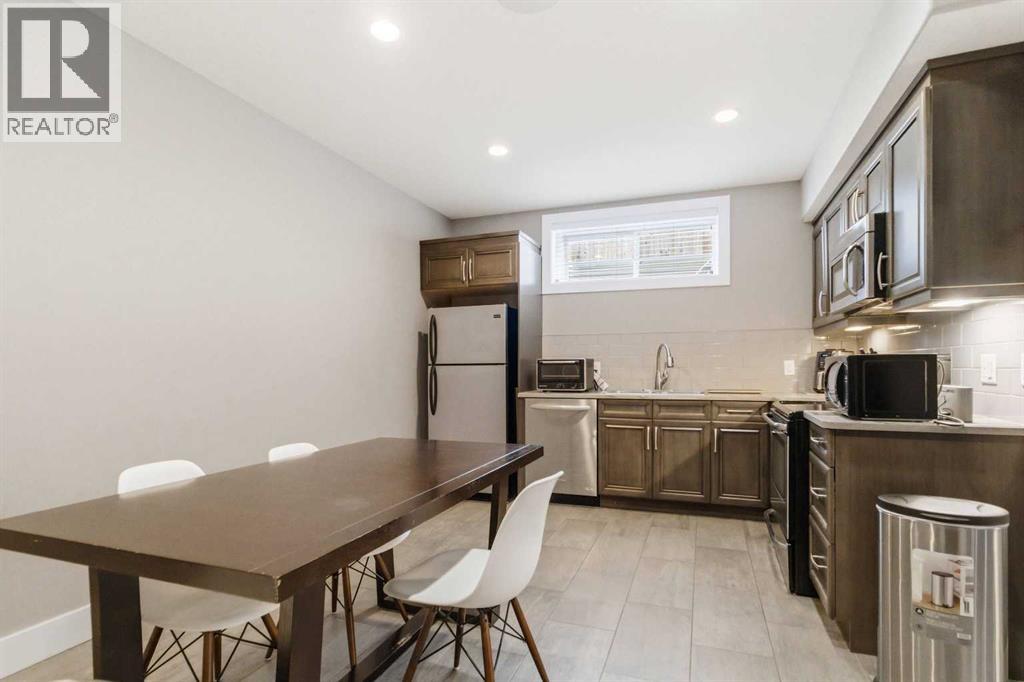 112 Dixon Road Property Photo 35
