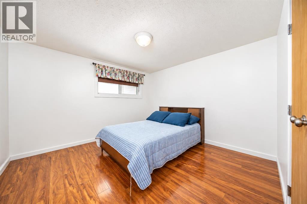204 6 Street Property Photo 32