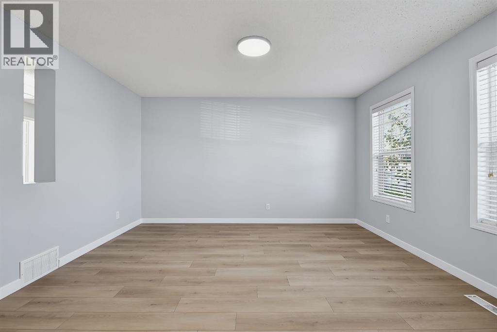 220 Covemeadow Road Ne Property Photo 6