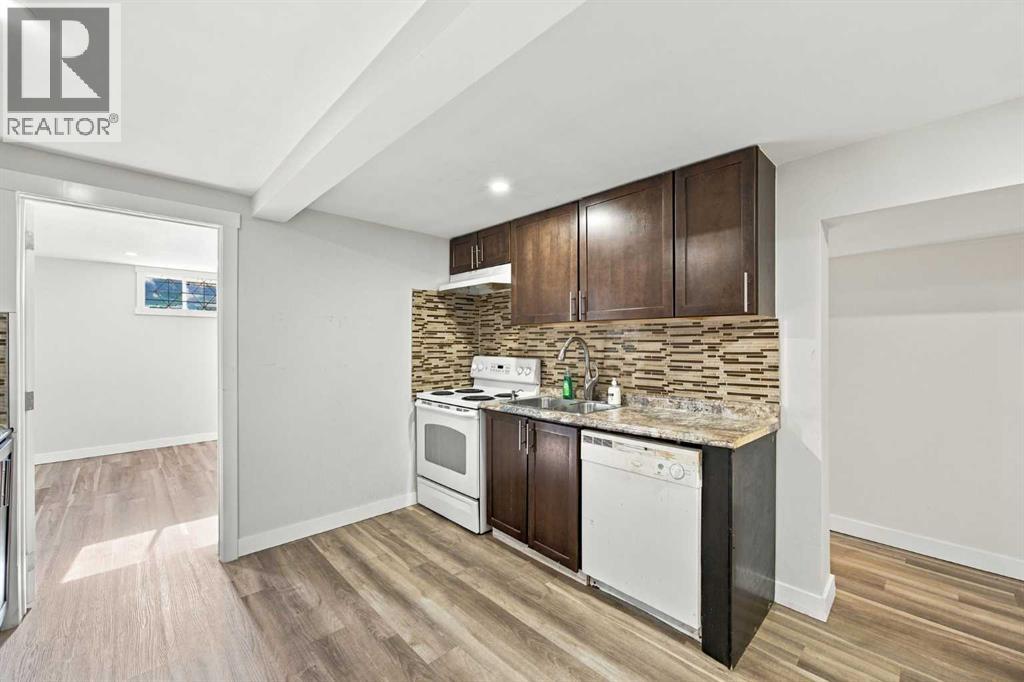 2035 47 Street Se Property Photo 21