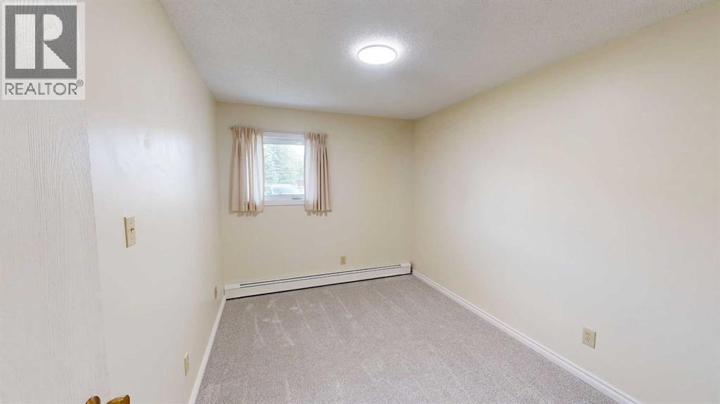 405 Columbia Boulevard West Property Photo 16