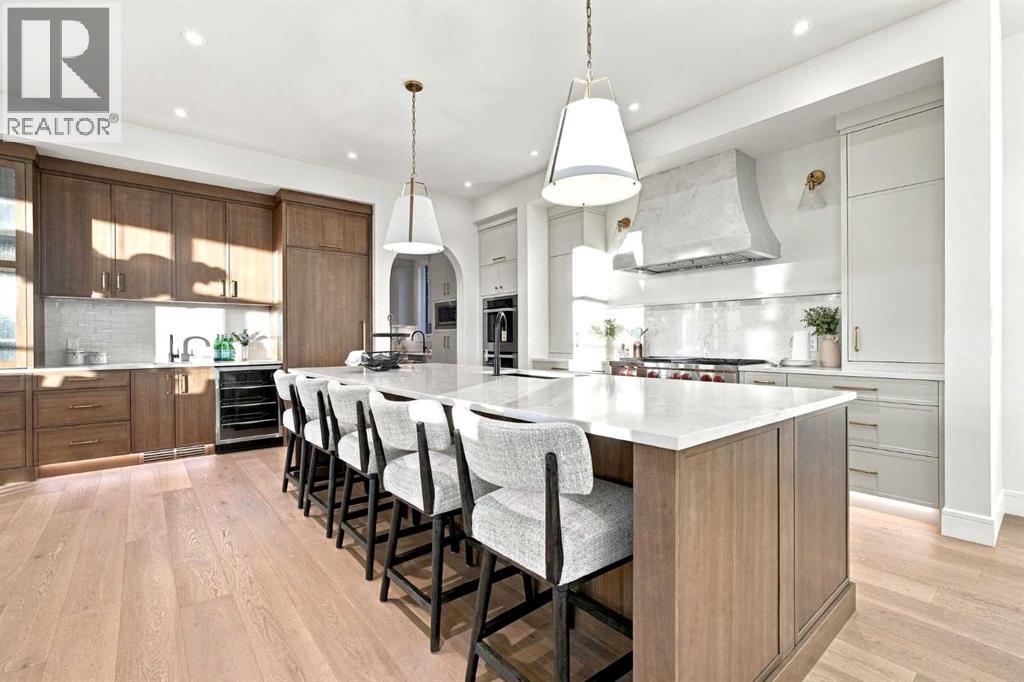 2920 Toronto Crescent Nw Property Photo 10