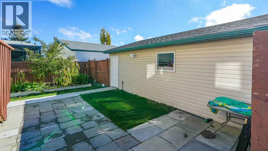 291 Taravista Street Ne Property Photo 7