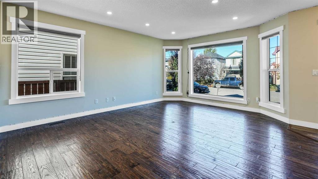 291 Taravista Street Ne Property Photo 22