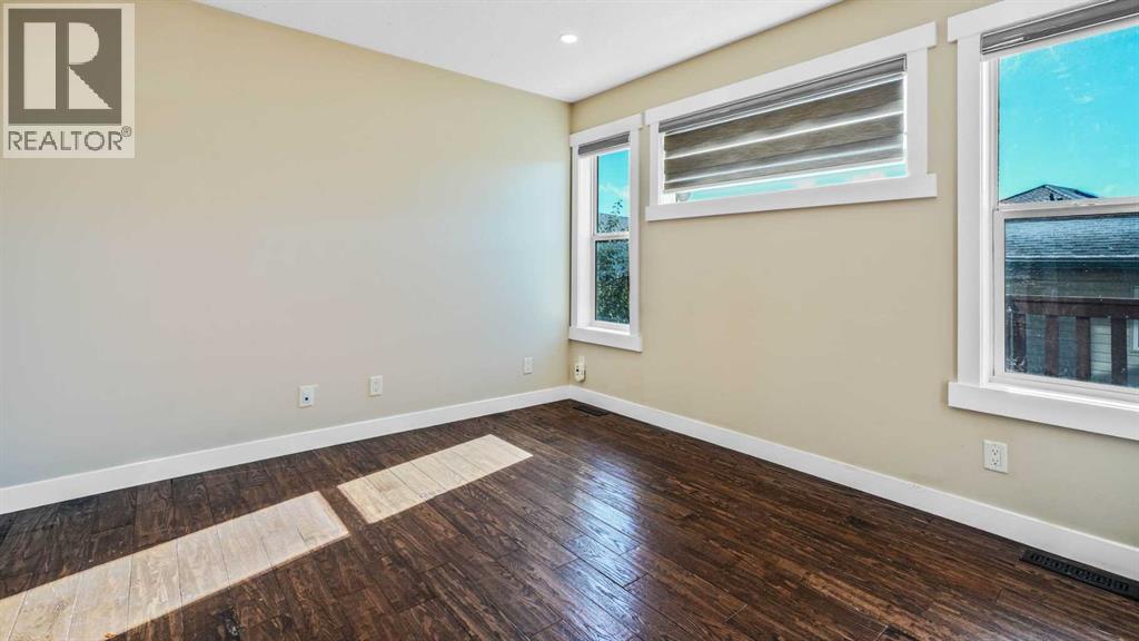 291 Taravista Street Ne Property Photo 26