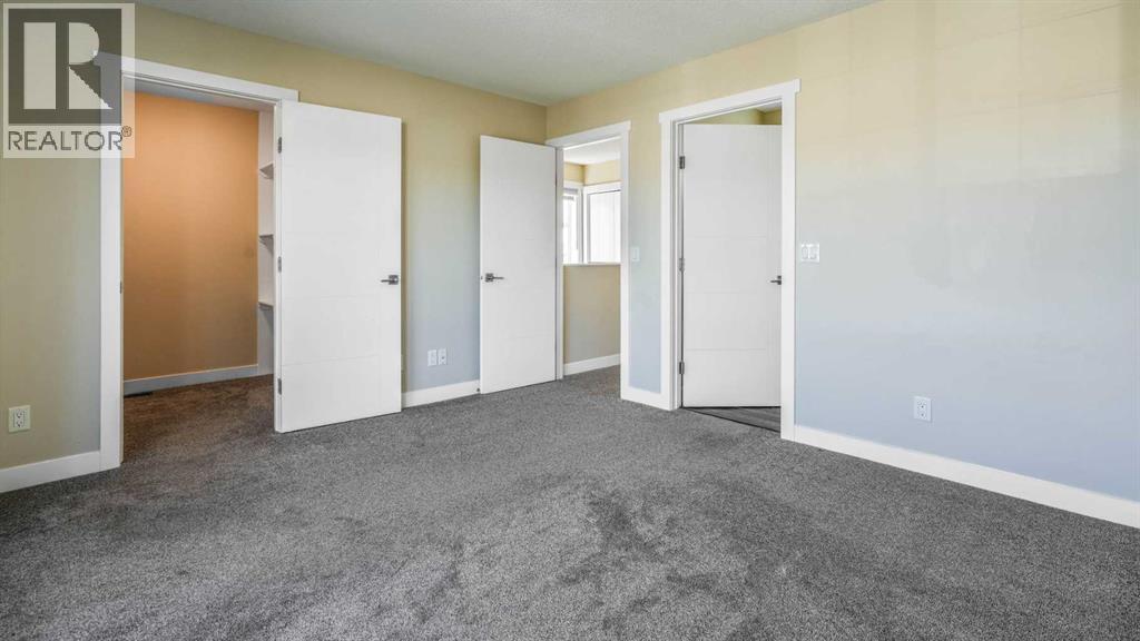 291 Taravista Street Ne Property Photo 32