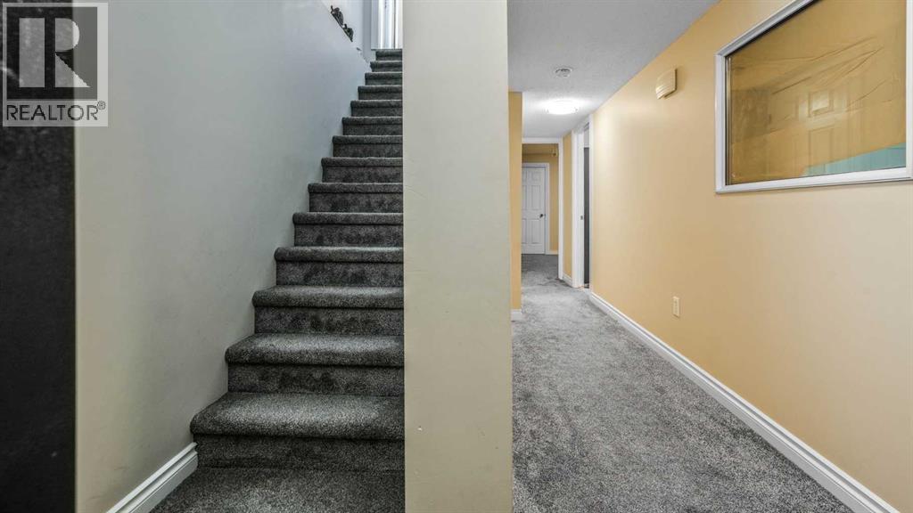 291 Taravista Street Ne Property Photo 45