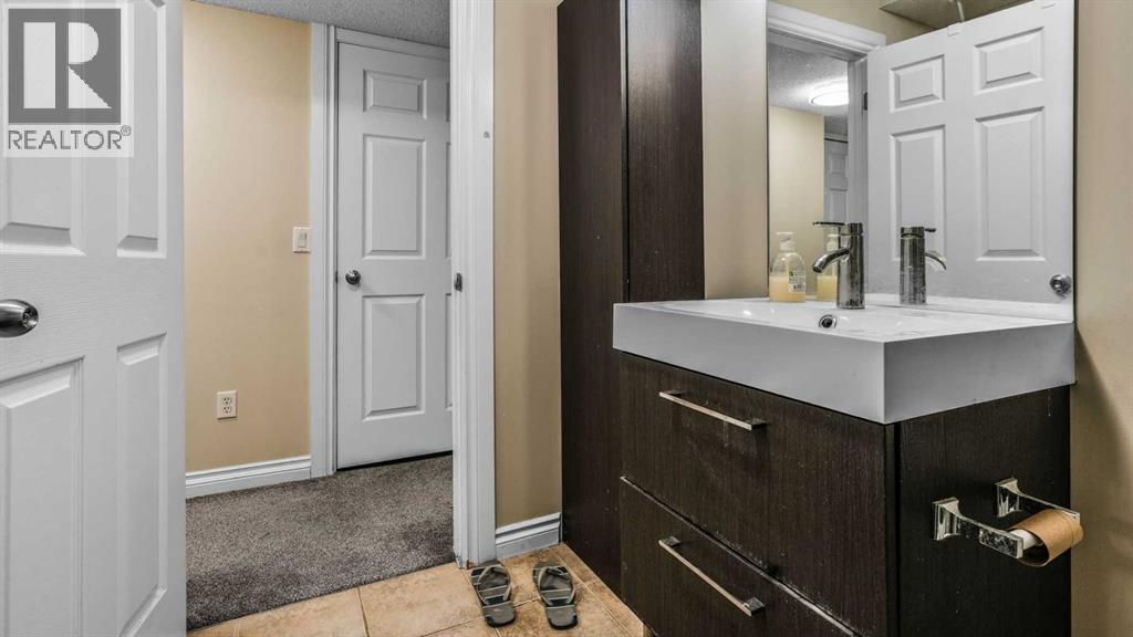 291 Taravista Street Ne Property Photo 48