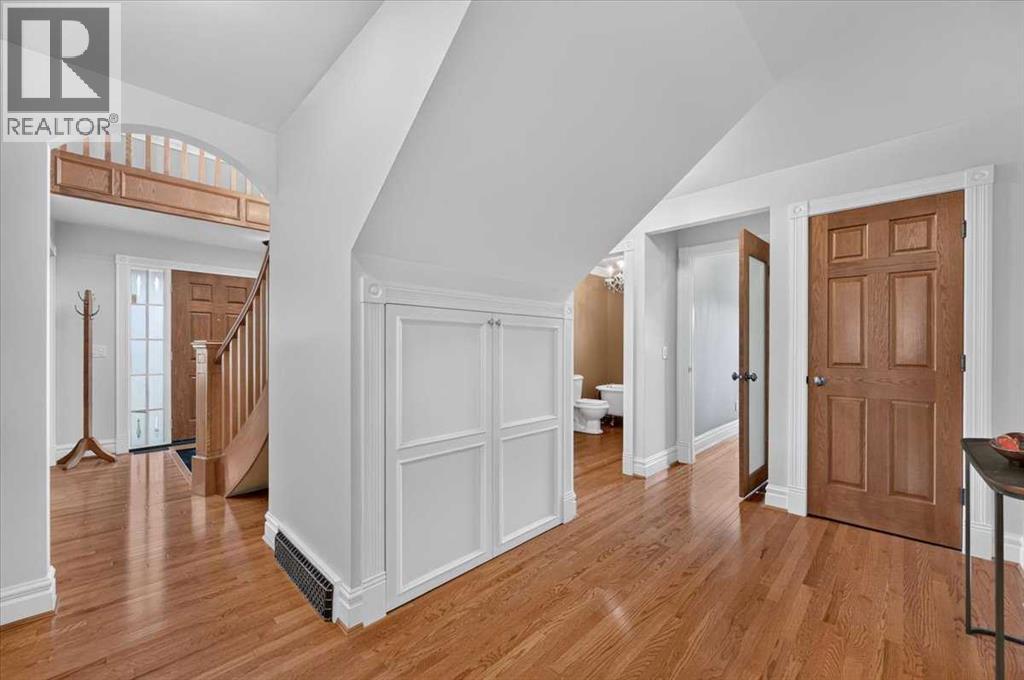 800 8 Street Se Property Photo 5