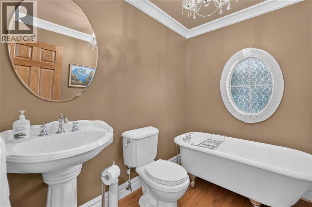 800 8 Street Se Property Photo 6