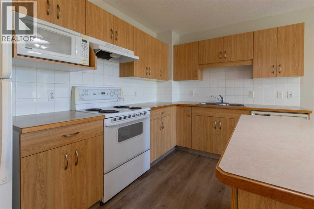 5 Tartan Boulevard West Property Photo 15