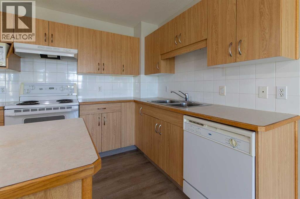 5 Tartan Boulevard West Property Photo 16