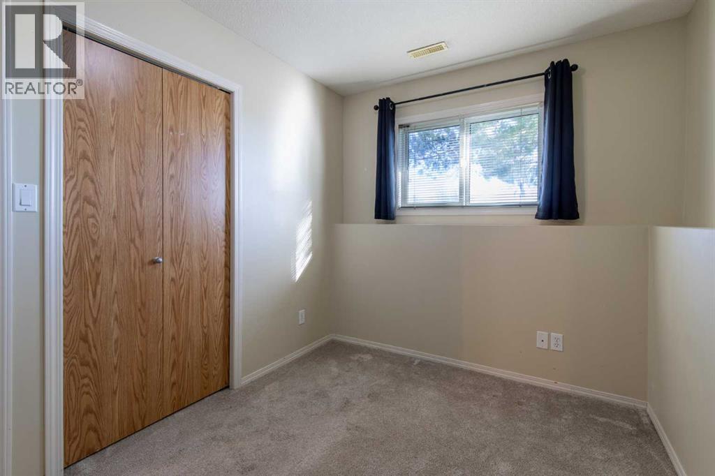 5 Tartan Boulevard West Property Photo 23