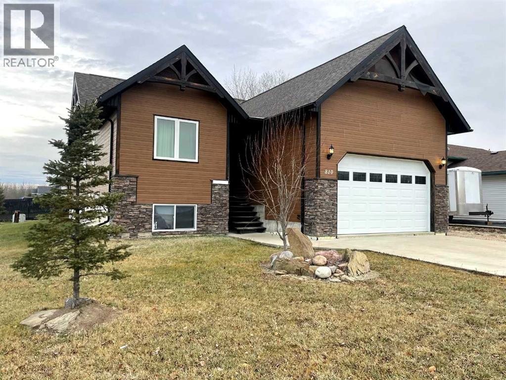 810 7 Ave Property Photo 1