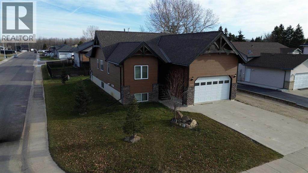 810 7 Ave Property Photo 34