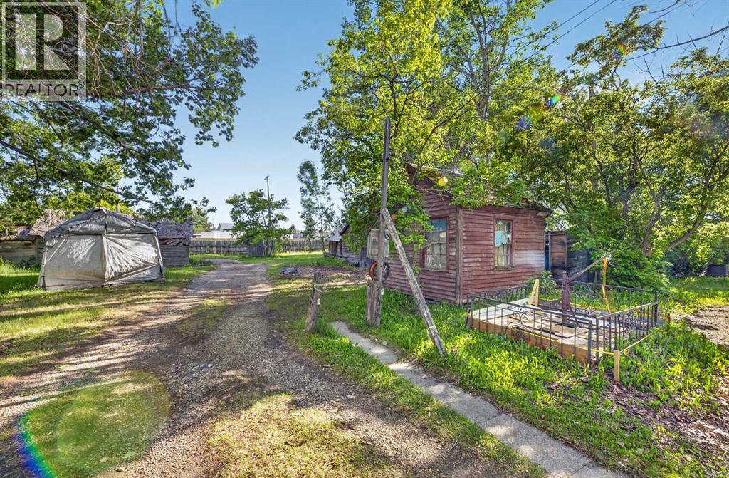 1701 18 Avenue Property Photo 7
