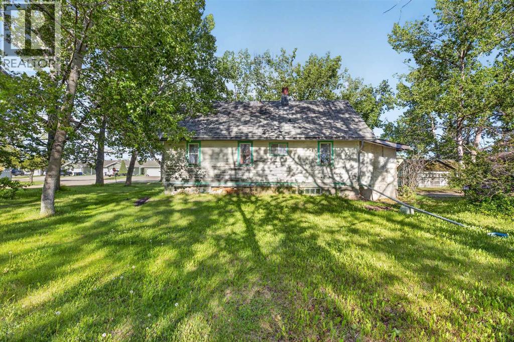 1701 18 Avenue Property Photo 8