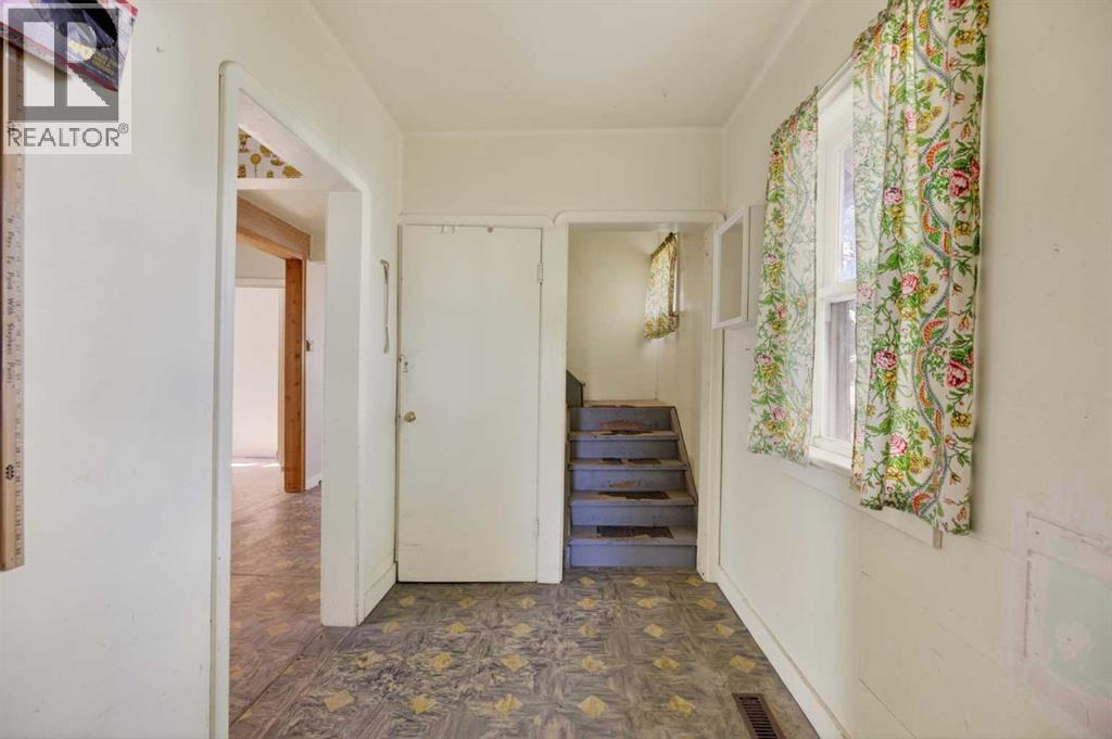 1701 18 Avenue Property Photo 12