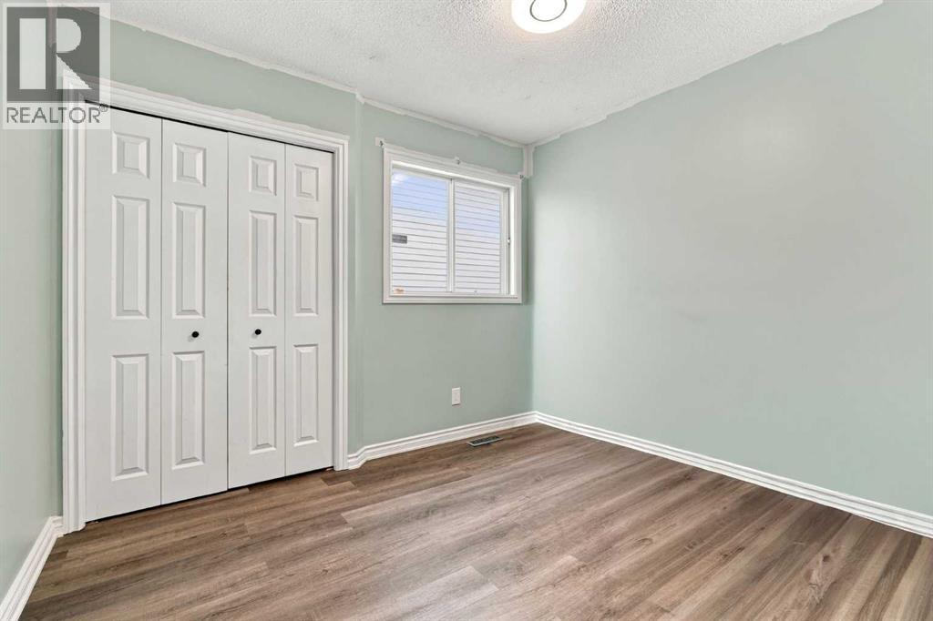16 Mckenna Place Se Property Photo 19