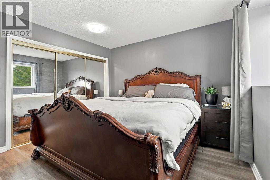 16 Mckenna Place Se Property Photo 21