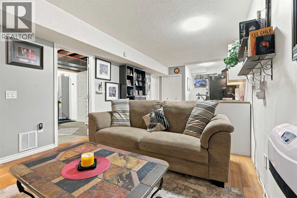 16 Mckenna Place Se Property Photo 27