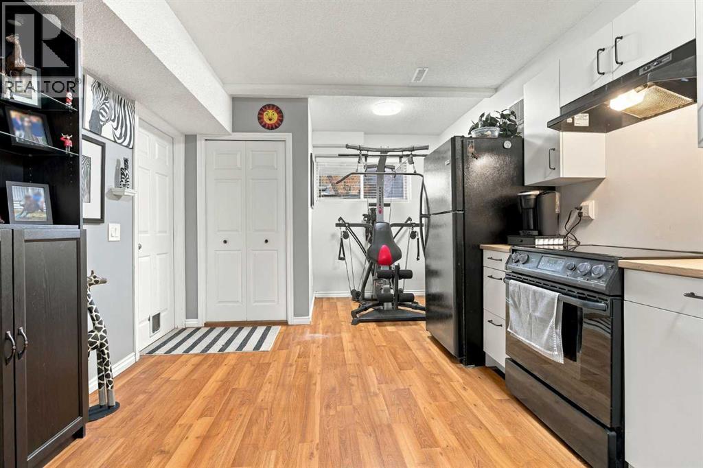 16 Mckenna Place Se Property Photo 31