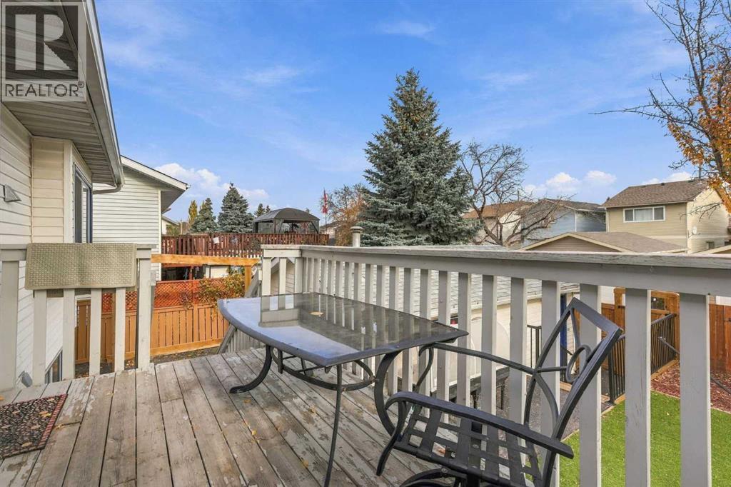 16 Mckenna Place Se Property Photo 40