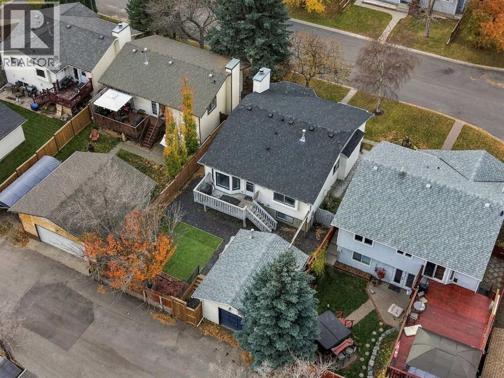 16 Mckenna Place Se Property Photo 44