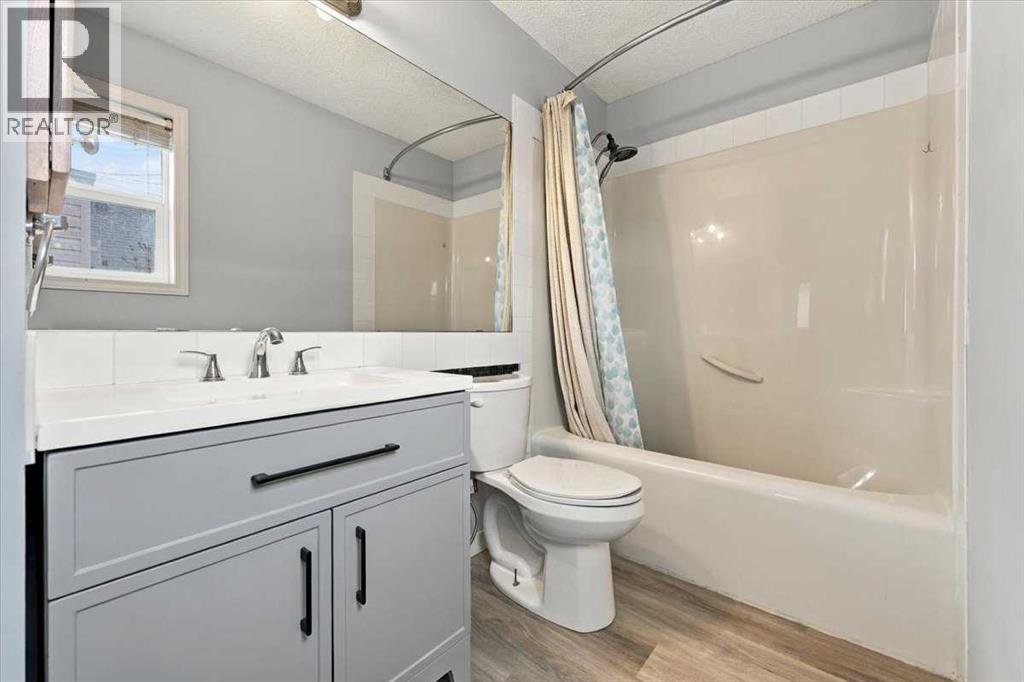 3 Cimarron Meadows Bay Property Photo 14