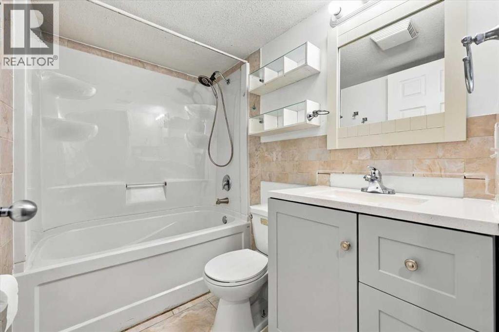 3 Cimarron Meadows Bay Property Photo 24