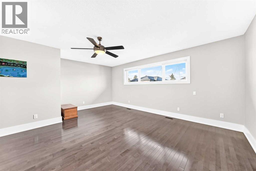 2233 26 Street Sw Property Photo 20