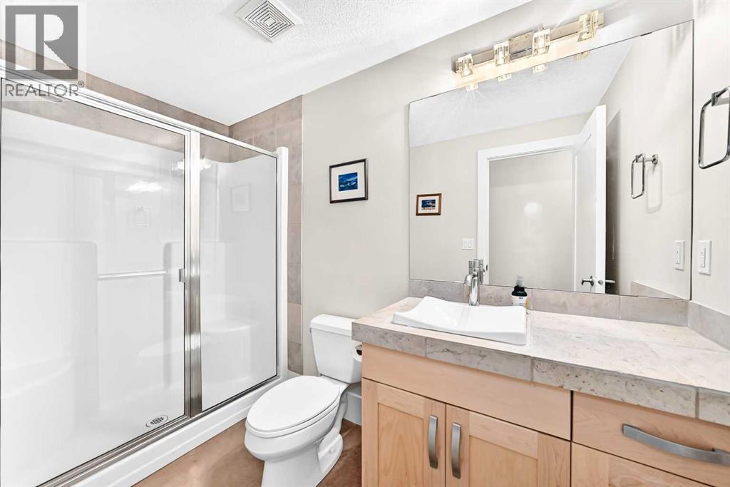 2233 26 Street Sw Property Photo 40