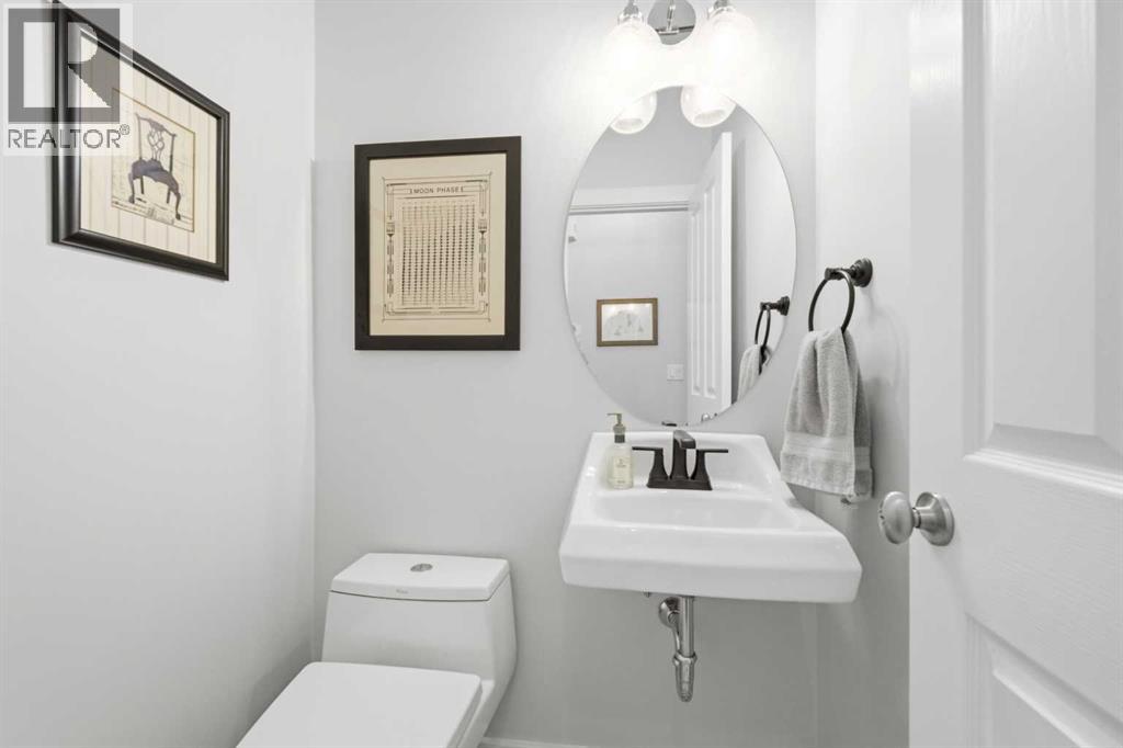 383 Springborough Way Sw Property Photo 21