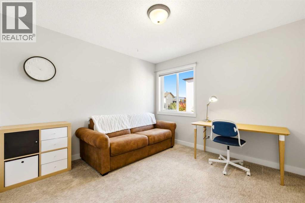 383 Springborough Way Sw Property Photo 26