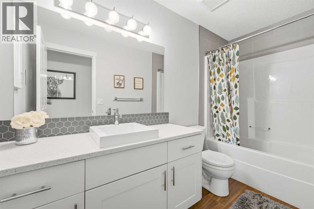 383 Springborough Way Sw Property Photo 32