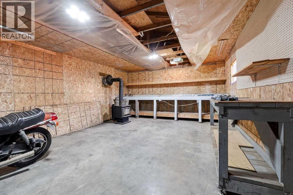 5020 58 Street Close Property Photo 22