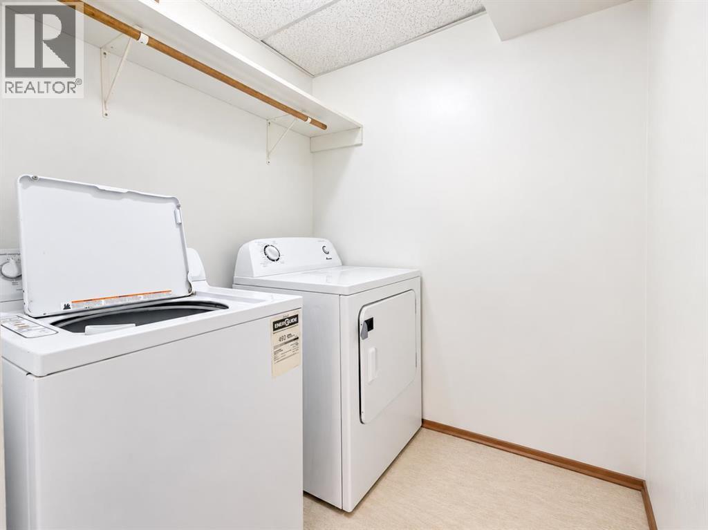 1709 15 Avenue S Property Photo 24