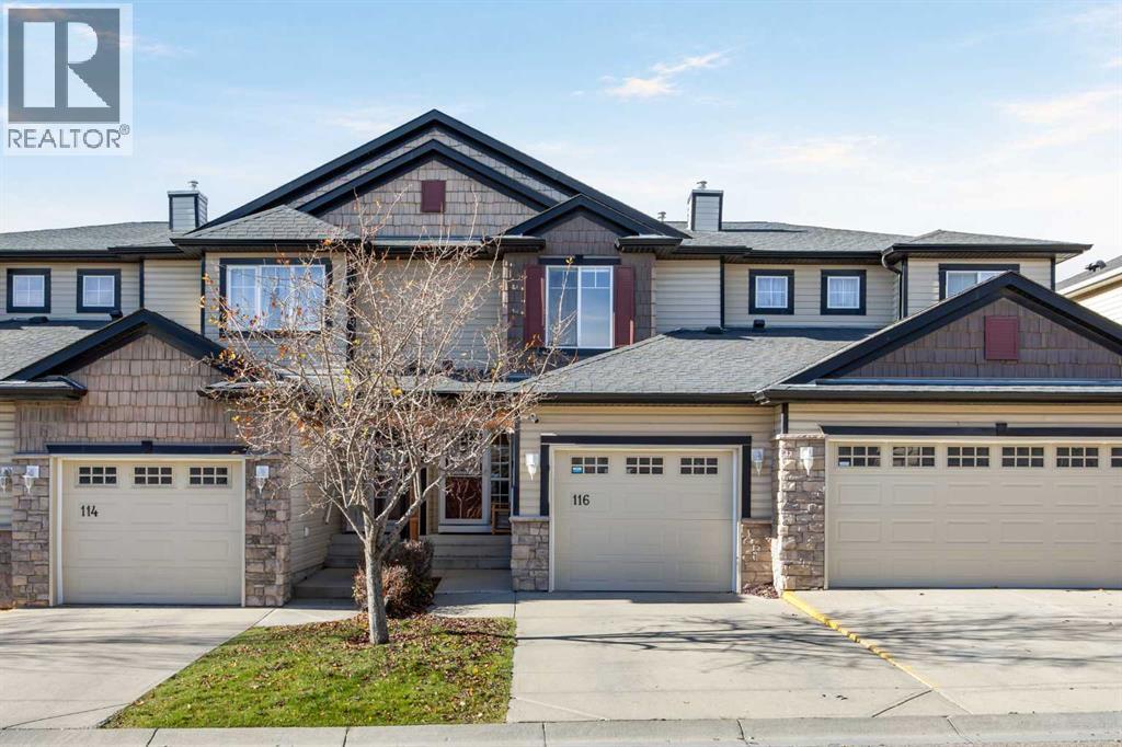 116 Royal Birch Mount Nw Property Photo 1