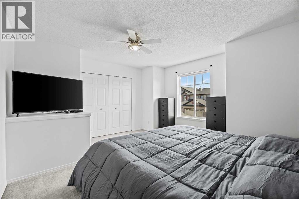 116 Royal Birch Mount Nw Property Photo 14
