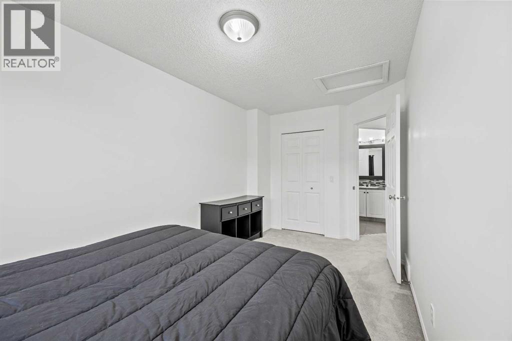 116 Royal Birch Mount Nw Property Photo 21