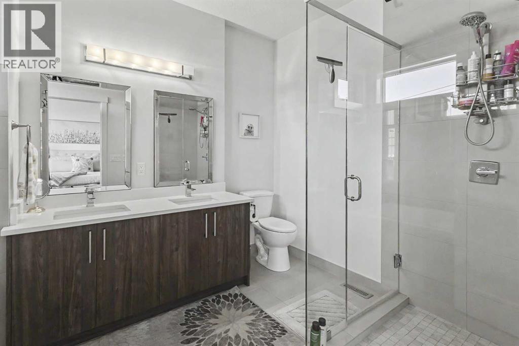 1929 36 Street Southwest Property Photo 22