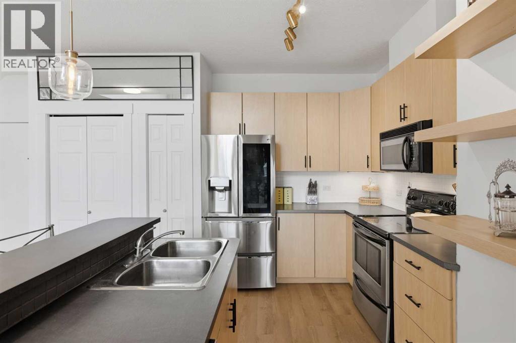 3501 15 Street Southwest Property Photo 12
