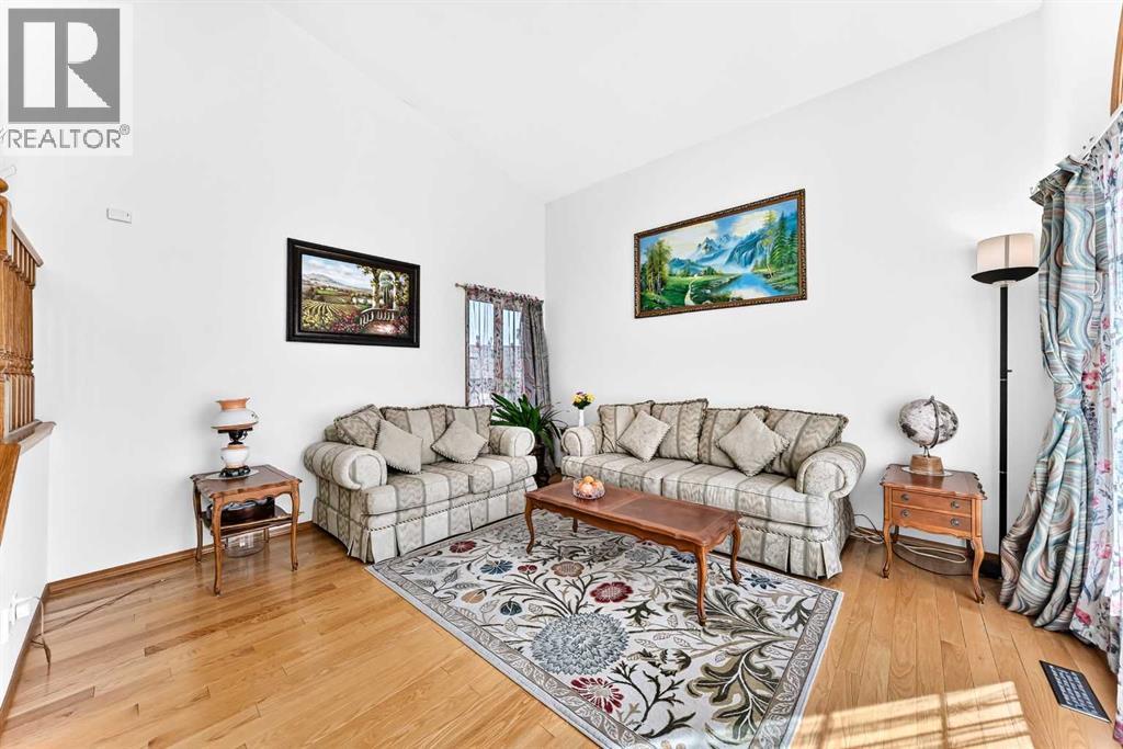 127 Edgebrook Circle Nw Property Photo 4